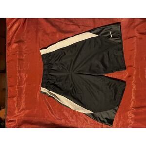 Nike Shorts Mens L 14/16 Black White Athletic Basketball Mesh Side Panel Gym
